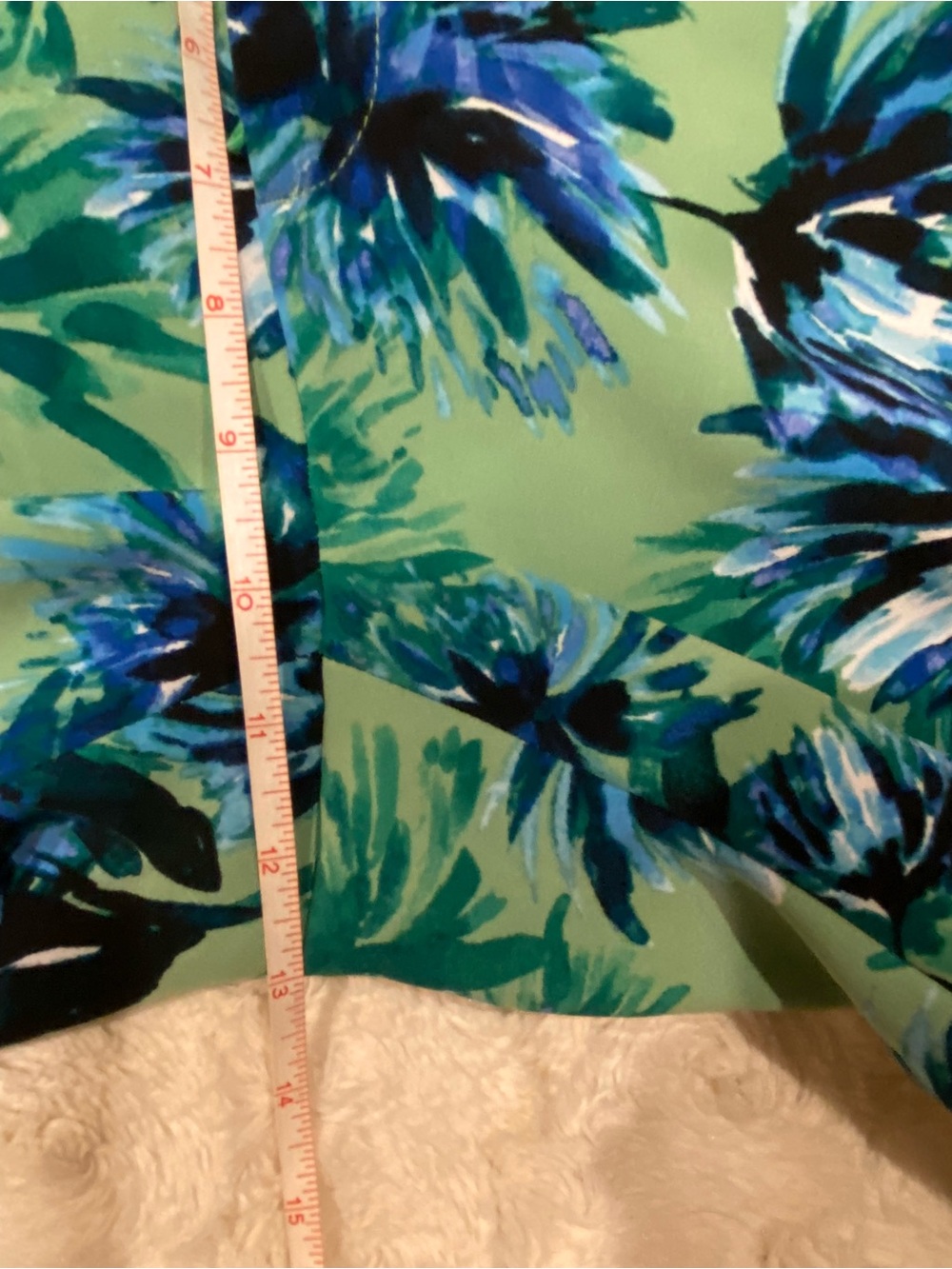 Banana Republic Green Avery Cropped Pants with Blue Floral Print size 12 - Picture 8 of 9